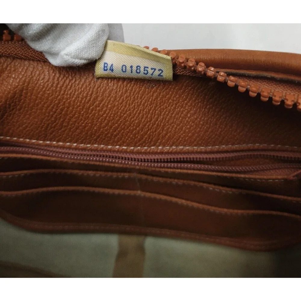 Dooney & Bourke Ivory Pebbled Leather Zipper Hobo Shoulder Bag - Vintage